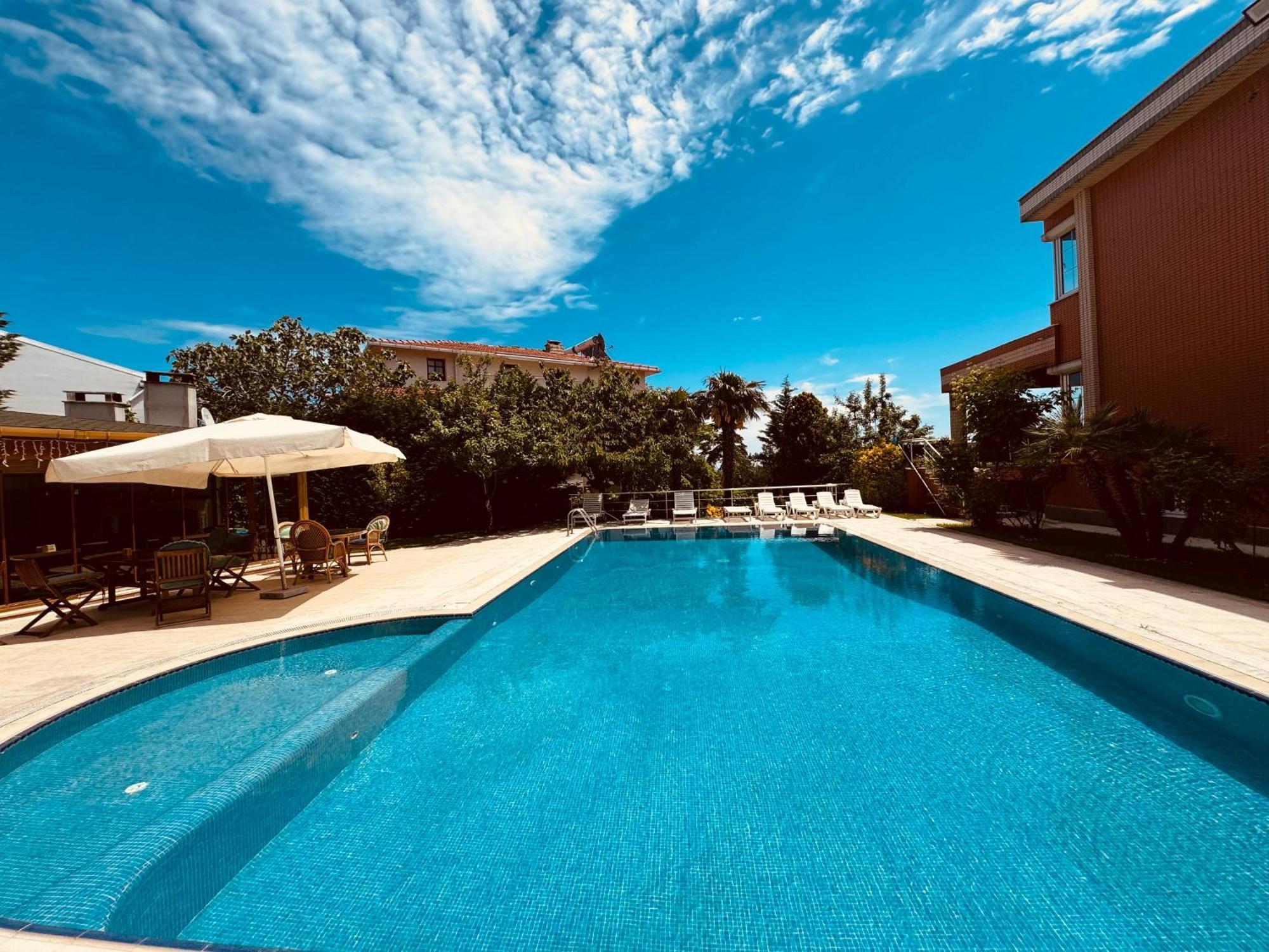 Istanbul Airport Treekos Suite Hotel Karaburun  Exterior foto